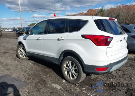 2019 Ford Escape Se из США, поврежденный, VIN 1FMCU9GD5KUB07776
